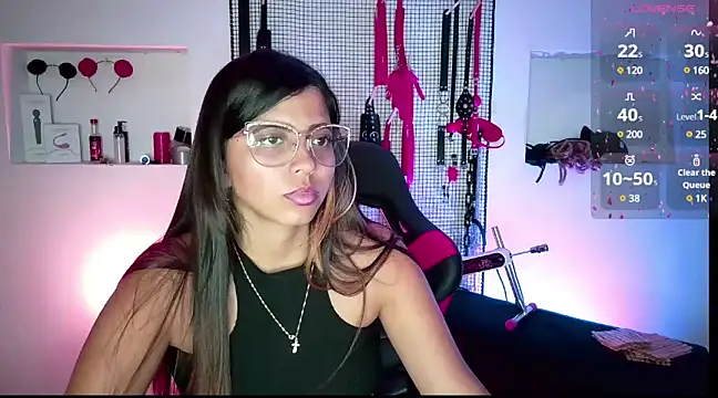 Snapshot of Megaan_Greey chatting on January 31, 9:48 pm Megaan Greey online show from January 31, 9:48 pm