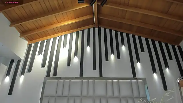 KatieNolan 1 online show from January 14, 7:52 pm