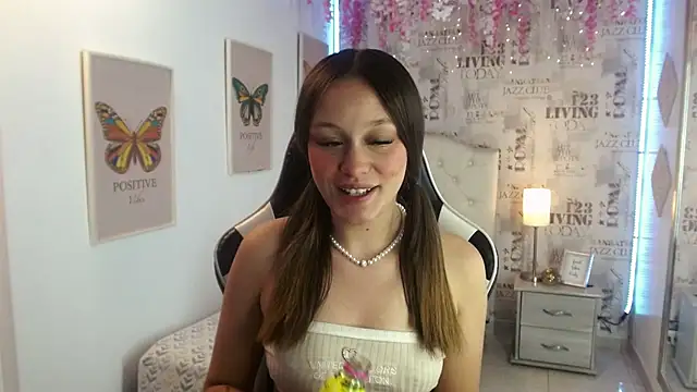 Ivyy Crystal online show from January 27, 8:17 pm