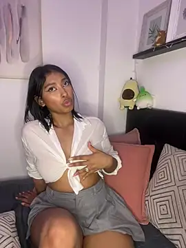Isabella fasilier online show from January 15, 2:17 am