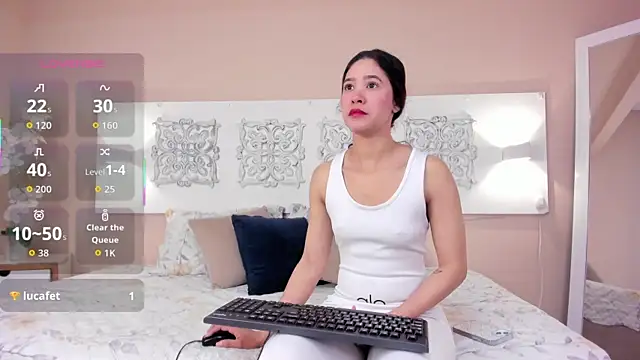 adelaa 11 online show from January 19, 1:04 pm