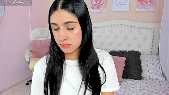 Ashley Evans18 online show from February 8, 11:55 am