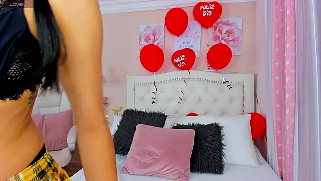 Ashley Evans18 online show from February 20, 11:42 am