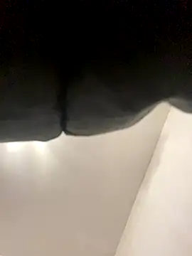 Snapshot of Gya_Rue chatting on November 17, 8:25 pm Gya Rue online show from November 17, 8:25 pm