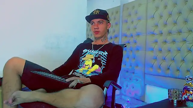 HannibalLester online show from February 2, 5:48 pm