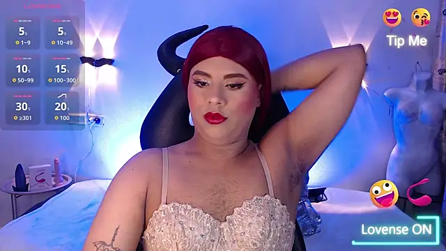 Emili Roux online show from December 2, 12:32 pm