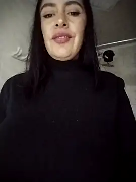 hailey85 online show from December 20, 7:32 pm