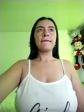 hailey85 online show from February 2, 8:40 pm