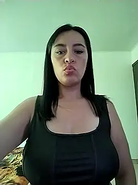 hailey85 online show from February 8, 4:10 pm