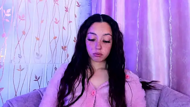 sadashi moon  online show from February 17, 7:04 am