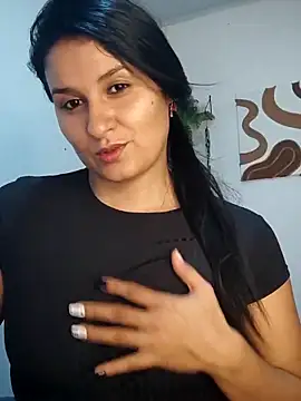 elena jonees online show from November 6, 8:21 pm