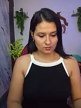 elena jonees online show from June 4, 8:37 pm