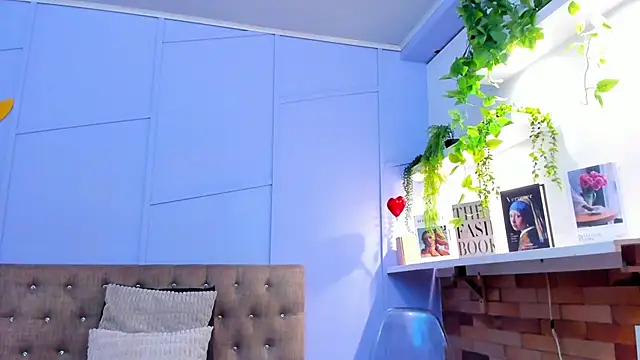 Snapshot of nathalie_rossel chatting on October 15, 7:58 pm nathalie rossel online show from October 15, 7:58 pm