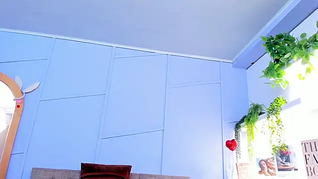 nathalie rossel online show from November 5, 7:03 pm