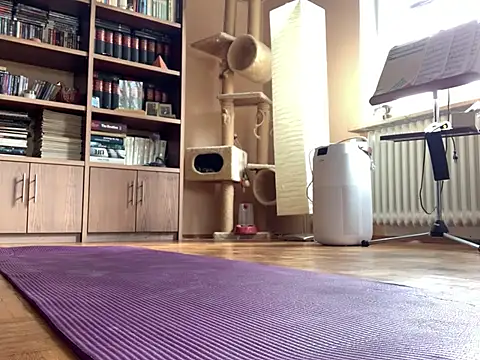 Bula94193 online show from March 16, 11:16 am