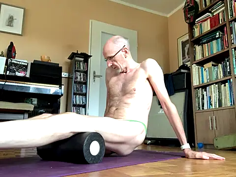 Bula94193 online show from October 7, 10:12 am