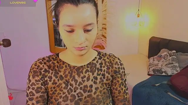 Hannah williams1 online show from February 1, 2:43 am