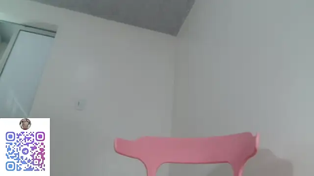 Snapshot of Full_Fist chatting on February 15, 2:03 pm Full Fist online show from February 15, 2:03 pm