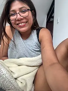 ARIANA SAENS online show from February 3, 7:52 pm