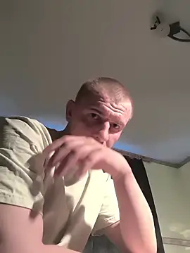 Regularfucker28 online show from March 17, 5:11 am