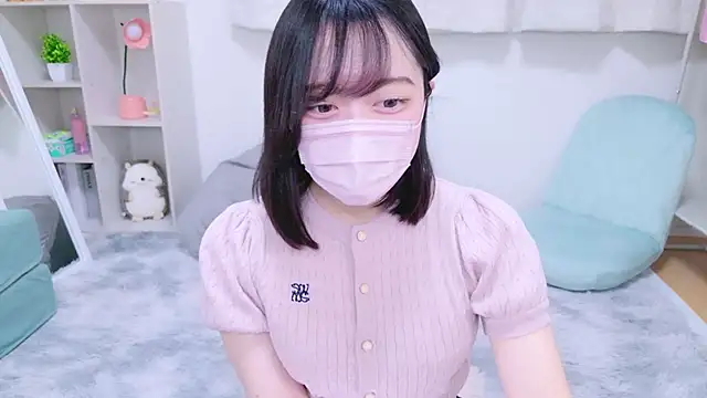 Yurie  online show from December 4, 2:42 am