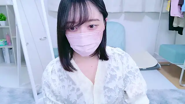 Yurie  online show from December 21, 7:35 am