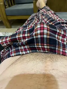 gentleman knight007 online show from December 19, 3:29 am