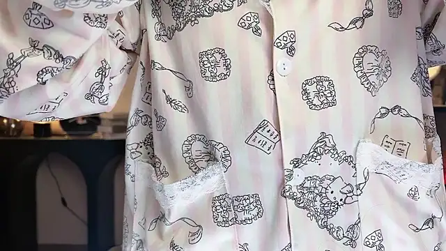 xiaodaibabyy online show from February 17, 1:10 pm