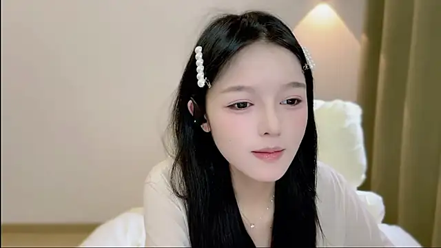 xiaodaibabyy online show from October 4, 7:28 am