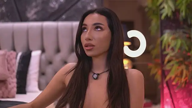 GinaValentinna online show from June 27, 8:03 pm