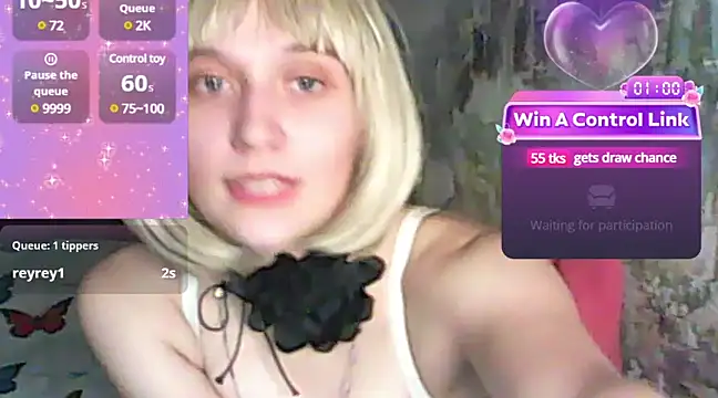 Snapshot of -LauraGold- chatting on December 1, 8:53 pm -LauraGold- online show from December 1, 8:53 pm