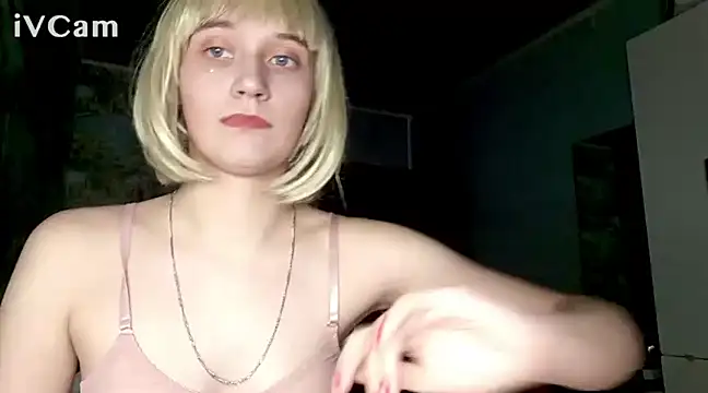 Snapshot of -LauraGold- chatting on December 2, 3:14 pm -LauraGold- online show from December 2, 3:14 pm