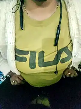 lovelyruhi online show from January 5, 8:54 am