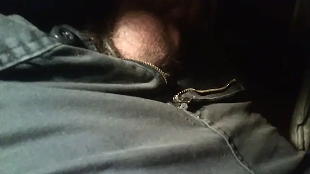 oliveirinhafotografo online show from January 24, 10:19 pm