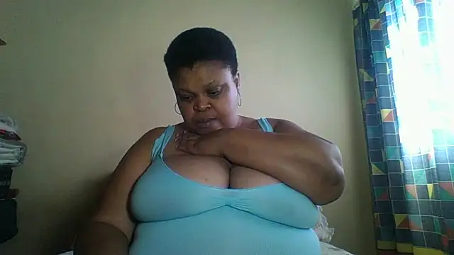 Snapshot of 9voluptiustits chatting on February 26, 7:29 am 9voluptiustits online show from February 26, 7:29 am