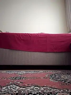 nyraminyon online show from October 24, 12:01 pm