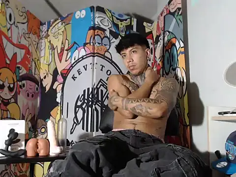 Nickhot0609 online show from December 3, 1:30 am