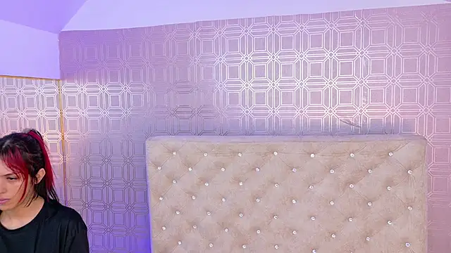 Snapshot of Derieri_D chatting on November 20, 7:35 pm Derieri D online show from November 20, 7:35 pm