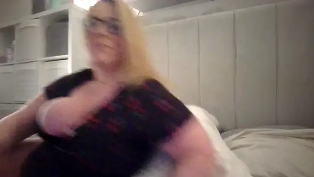 Stacey-lacey-uk1 online show from February 12, 6:36 pm