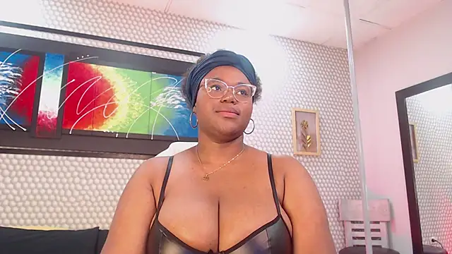 Makena gh online show from December 28, 3:58 am