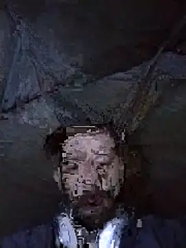 Snapshot of axelongshaft69 chatting on March 27, 3:45 pm axelongshaft69 online show from March 27, 3:45 pm