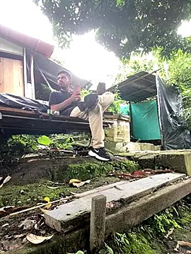 Jestebanano online show from October 3, 8:28 pm