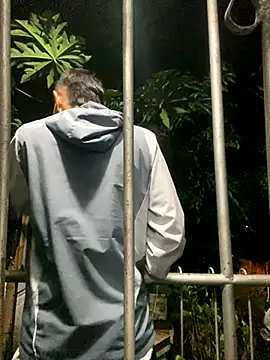 Jestebanano online show from December 1, 6:18 am