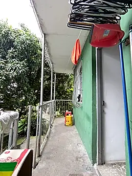 Jestebanano online show from June 4, 12:55 pm