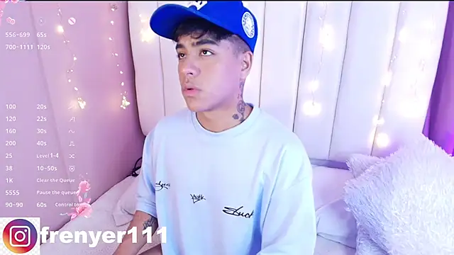 kiing azahell online show from March 11, 3:05 am