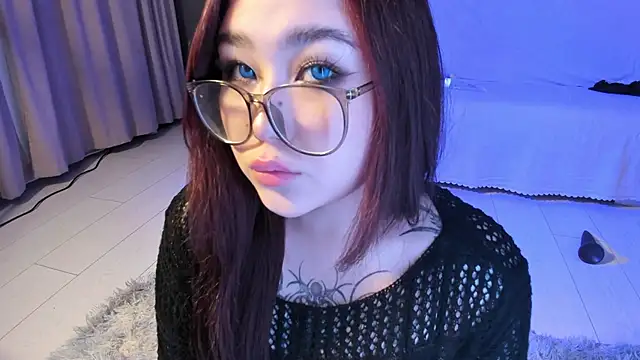 Yuriko May online show from January 10, 3:37 pm