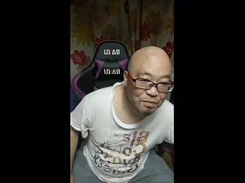 Snapshot of 419hisakun chatting on October 8, 11:08 am 419hisakun online show from October 8, 11:08 am