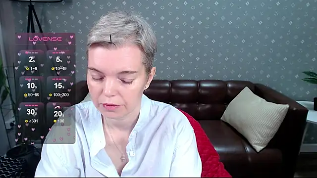 Cutie Erikaa1 online show from September 16, 2:34 am