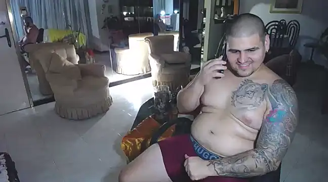 pitbullveryhot online show from February 6, 12:22 am