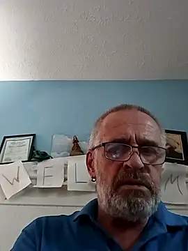 geilerschwanz64 online show from January 2, 7:29 pm